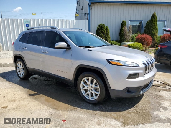 2018 Jeep Cherokee Latitude Plus with VIN 1C4PJLLB9JD535137, listed as a Copart auction lot 52505705 with 92,651 mi miles and Salvage Title. Bid and sale history available at DreamBid. Image 4.