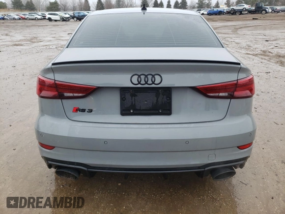 2020 Audi RS 3 z VIN WUABWGFF0LA901978, wystawiony jako Copart lot #42221095 z przebiegiem 33 646 mil mil oraz Szkody całkowita. Historia ofert i sprzedaży dostępna na DreamBid. Obrazek 6.