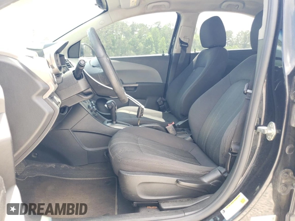 2013 Chevrolet Sonic LT with VIN 1G1JC5SH4D4253602, listed as a Copart auction lot 55727875 with 155,217 mi miles and Clean Title. Bid and sale history available at DreamBid. Image 7.