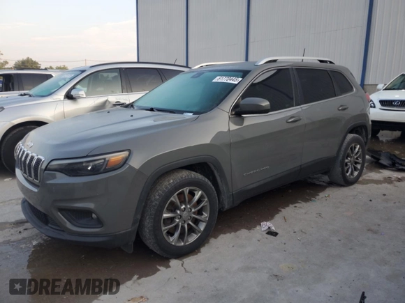 2019 Jeep Cherokee Latitude Plus z VIN 1C4PJLLBXKD482756, wystawiony jako Copart lot #61770445 z przebiegiem 79 048 mil mil oraz Szkoda całkowita • Salvage title. Historia ofert i sprzedaży dostępna na DreamBid. Obrazek 1.