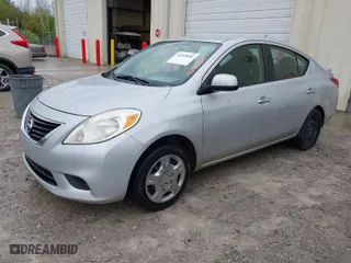2014 Nissan Versa S with VIN 3N1CN7APXEK453063, listed as a IAAI auction lot 41918683 with 176,437 mi miles. Bid and sale history available at carsss.com. Image 2.
