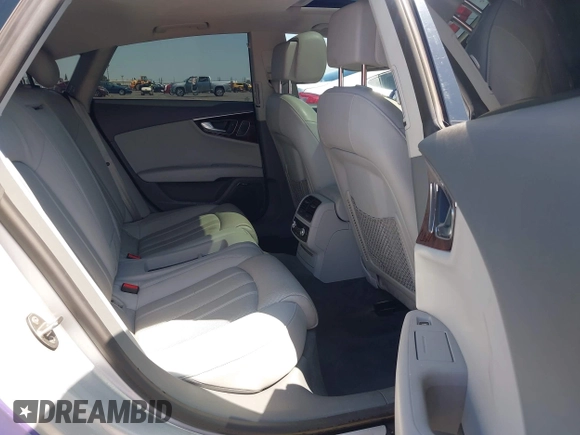 2012 Audi A7 Prestige с VIN WAU2GAFC8CN088845, выставлен на аукционе IAAI как лот 42438205 с пробегом 117 504 миль миль и . История ставок и продаж доступна на DreamBid. Изображение 8.