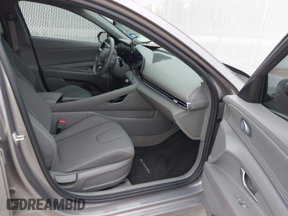 2024 Hyundai Elantra SEL with VIN KMHLS4DGXRU717514, listed as a IAAI auction lot 42189253 with 23,940 mi miles and . Bid and sale history available at DreamBid. Image 5.