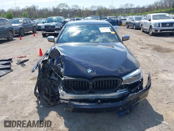 2019 BMW 5 Series M550i xDrive with VIN WBAJB9C51KB288853, listed as a IAAI auction lot 41905019 with Not provided miles and . Bid and sale history available at DreamBid. Image 12.