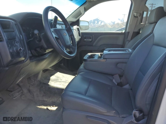 2015 Chevrolet Silverado 1500 LS with VIN 1GCRCPEC8FZ263139, listed as a Copart auction lot 50581995 with 218,214 mi miles and Salvage Title. Bid and sale history available at carsss.com. Image 7.