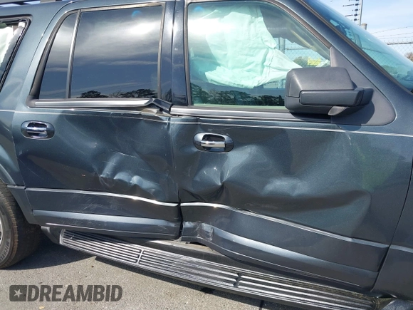2009 Ford Expedition Max SSV with VIN 1FMFK165X9LA06361, listed as a IAAI auction lot 41927774 with 428,851 mi miles and . Bid and sale history available at DreamBid. Image 6.