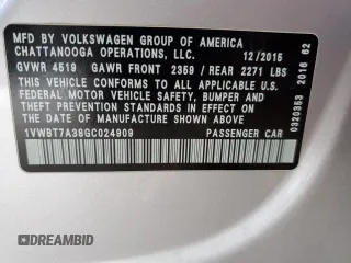 2016 Volkswagen Passat SE z VIN 1VWBT7A38GC024909, wystawiony jako Copart lot #56113765 z przebiegiem 30 096 mil mil oraz Szkoda całkowita • Salvage title. Historia ofert i sprzedaży dostępna na DreamBid. Obrazek 12.