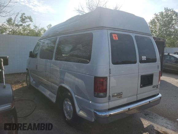 2008 Ford Econoline Passenger XL with VIN 1FBNE31L48DA30502, listed as a Copart auction lot 50341364 with Not Provided miles and Salvage Title. Bid and sale history available at DreamBid. Image 2.