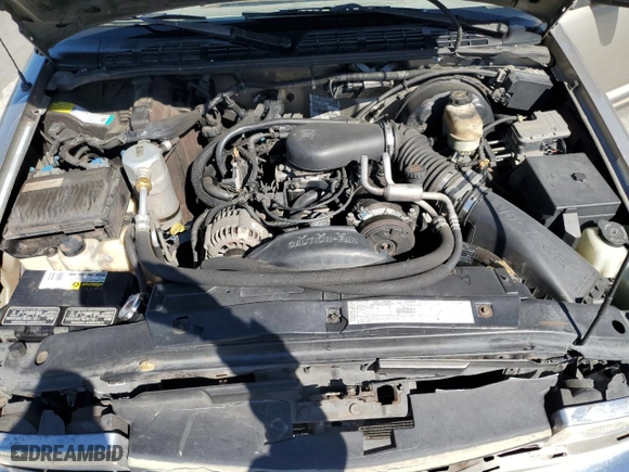 2000 Chevrolet Blazer LS with VIN 1GNCS13W3YK125255, listed as a Copart auction lot 67570164 with 188,315 mi miles and Salvage Title. Bid and sale history available at carsss.com. Image 14.