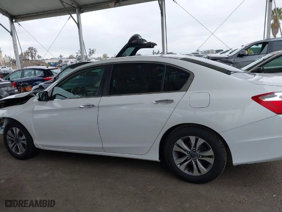 2014 Honda Accord Sedan LX with VIN 1HGCR2F34EA113940, listed as a IAAI auction lot 41896832 with 136,664 mi miles. Bid and sale history available at carsss.com. Image 15.