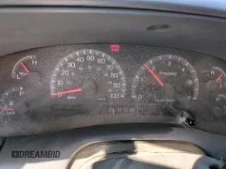 2002 Ford F-150 XL z VIN 1FTRX17W52NA62115, wystawiony jako Copart lot #50415375 z przebiegiem 145 361 mil mil oraz Szkoda całkowita • Salvage title. Historia ofert i sprzedaży dostępna na DreamBid. Obrazek 9.