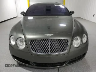 2005 Bentley Continental GT GT z VIN SCBCR63W05C028282, wystawiony jako Copart lot #57852775 z przebiegiem 54 446 mil mil oraz Tytuł czysty. Historia ofert i sprzedaży dostępna na DreamBid. Obrazek 5.