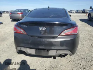 2013 Hyundai Genesis Coupe Premium z VIN KMHHT6KDXDU092323, wystawiony jako Copart lot #47131065 z przebiegiem 144 850 mil mil oraz Szkody całkowita. Historia ofert i sprzedaży dostępna na DreamBid. Obrazek 6.