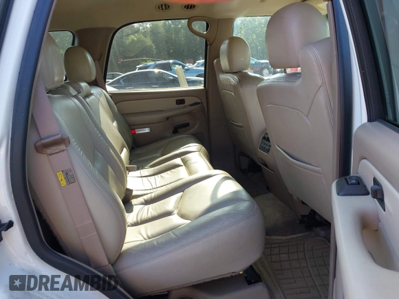 2003 Chevrolet Tahoe LS z VIN 1GNEC13Z83J195493, wystawiony jako IAAI lot #42472037 z przebiegiem 228 016 mil mil oraz . Historia ofert i sprzedaży dostępna na DreamBid. Obrazek 8.