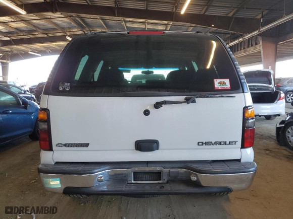 2000 Chevrolet New Tahoe LT with VIN 1GNEC13T0YJ164323, listed as a Copart auction lot 42754895 with 0 mi miles and Salvage Title. Bid and sale history available at carsss.com. Image 6.