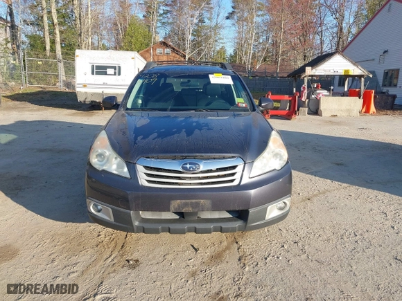 2010 Subaru Outback Premium All-Weather with VIN 4S4BRBCC4A3344572, listed as a IAAI auction lot 42084409 with 161,875 mi miles. Bid and sale history available at carsss.com. Image 13.