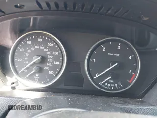 2012 BMW X5 35d z VIN 5UXZW0C51CL665326, wystawiony jako IAAI lot #42633853 z przebiegiem Nie podano mil oraz . Historia ofert i sprzedaży dostępna na DreamBid. Obrazek 15.