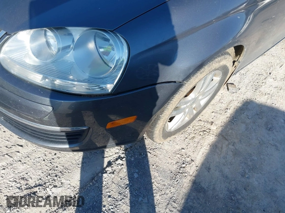 2007 Volkswagen Jetta 2.5 with VIN 3VWSF71KX7M031633, listed as a IAAI auction lot 41666156 with 210,312 mi miles and . Bid and sale history available at DreamBid. Image 6.