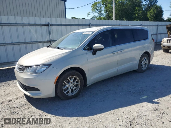 2017 Chrysler Pacifica Touring with VIN 2C4RC1DG9HR722869, listed as a Copart auction lot 58184695 with 221,698 mi miles and Salvage title. Bid and sale history available at DreamBid. Image 1.