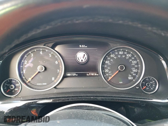 2012 Volkswagen Touareg Sport z VIN WVGEF9BP7CD006020, wystawiony jako Copart lot #88211145 z przebiegiem 180 729 mil mil oraz Szkoda całkowita • Salvage title. Historia ofert i sprzedaży dostępna na DreamBid. Obrazek 9.