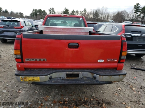 2007 GMC Sierra 1500 Classic Work Truck with VIN 1GTEC14X17Z139084, listed as a Copart auction lot 82310814 with NaN miles and Clean Title. Bid and sale history available at carsss.com. Image 6.