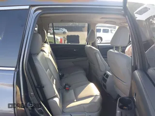 2017 Honda Pilot EX-L with VIN 5FNYF5H58HB011940, listed as a IAAI auction lot 41793151 with 118,088 mi miles. Bid and sale history available at carsss.com. Image 8.