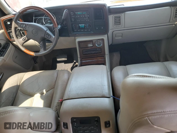 2003 Cadillac Escalade z VIN 1GYEC63T83R157632, wystawiony jako Copart lot #54950564 z przebiegiem 88 527 mil mil oraz Szkoda całkowita • Salvage title. Historia ofert i sprzedaży dostępna na DreamBid. Obrazek 8.