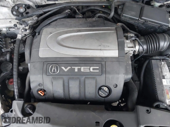2008 Acura RL Tech Pkg with VIN JH4KB16668C002543, listed as a IAAI auction lot 40865147 with 178,365 mi miles. Bid and sale history available at carsss.com. Image 10.