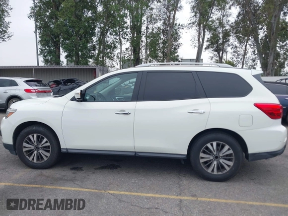 2017 Nissan Pathfinder SL with VIN 5N1DR2MN9HC682875, listed as a IAAI auction lot 42045618 with 157,149 mi miles and . Bid and sale history available at DreamBid. Image 14.
