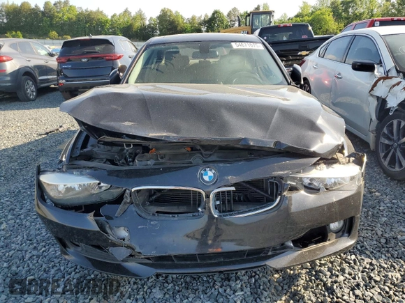 2015 BMW 3 Series 320i xDrive with VIN WBA3C3C5XFK202500, listed as a Copart auction lot 54671075 with 111,168 mi miles and Salvage title. Bid and sale history available at DreamBid. Image 5.