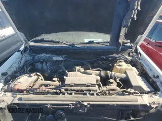 2010 Ford F-150 XL с VIN 1FTEX1EW6AKE77767, выставлен на аукционе Copart как лот 38702614 с пробегом 225 004 миль миль и Списание • Salvage title. История ставок и продаж доступна на DreamBid. Изображение 11.