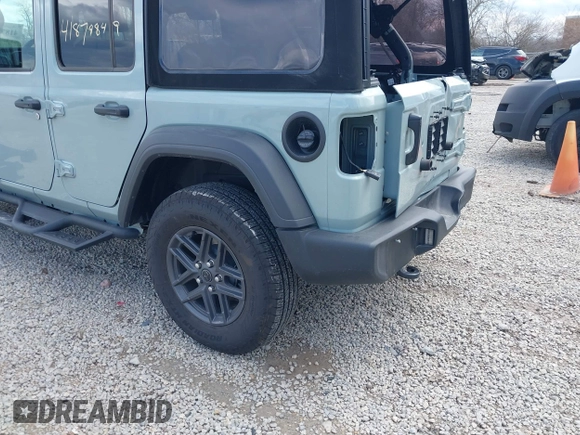 2024 Jeep Wrangler Willys with VIN 1C4PJXDG6RW331770, listed as a IAAI auction lot 41879849 with 6,100 mi miles and . Bid and sale history available at carsss.com. Image 19.