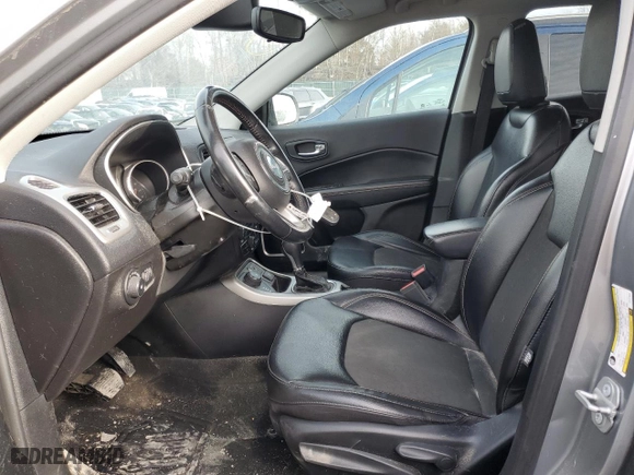 2020 Jeep Compass Latitude with VIN 3C4NJDBB3LT217655, listed as a Copart auction lot 46462235 with 55,540 mi miles and Salvage Title. Bid and sale history available at carsss.com. Image 7.