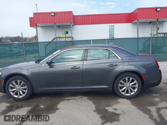 2019 Chrysler 300 Touring with VIN 2C3CCARG3KH581149, listed as a IAAI auction lot 41961358 with 97,714 mi miles and . Bid and sale history available at carsss.com. Image 14.
