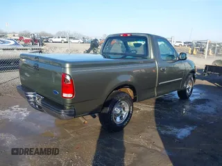 2002 Ford F-150 XL with VIN 1FTRF17W92NB74175, listed as a IAAI auction lot 41204360 with 1 mi miles. Bid and sale history available at carsss.com. Image 4.