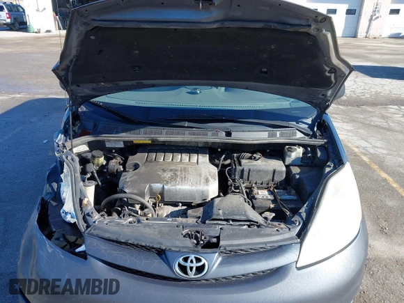 2010 Toyota Sienna CE с VIN 5TDKK4CC7AS323329, выставлен на аукционе IAAI как лот 42034932 с пробегом 525 766 миль миль и . История ставок и продаж доступна на DreamBid. Изображение 10.