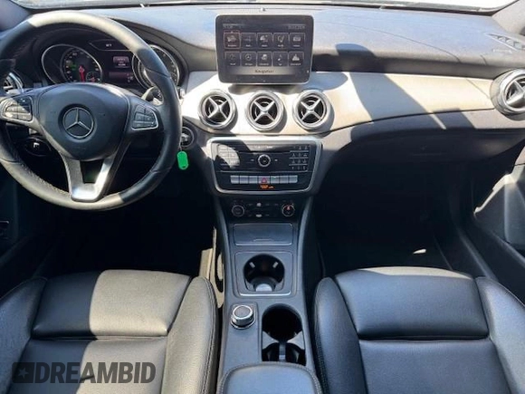 2018 Mercedes-Benz GLA 250 z VIN WDCTG4EB3JJ450631, wystawiony jako Copart lot #55705955 z przebiegiem 92 384 mil mil oraz Nie do naprawy • Non repairable. Historia ofert i sprzedaży dostępna na DreamBid. Obrazek 8.