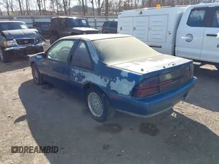 1991 Chevrolet Beretta z VIN 1G1LW13T4ME161251, wystawiony jako IAAI lot #41663013 z przebiegiem 179 803 mil mil oraz . Historia ofert i sprzedaży dostępna na DreamBid. Obrazek 3.