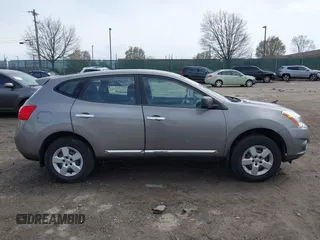 2013 Nissan Rogue SL with VIN JN8AS5MT7DW531056, listed as a IAAI auction lot 41951077 with 87,747 mi miles. Bid and sale history available at carsss.com. Image 13.