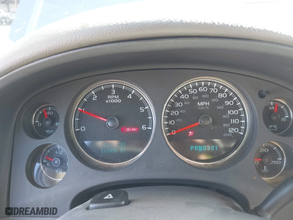 2008 Chevrolet Silverado 1500 LTZ with VIN 3GCEK13M08G164943, listed as a IAAI auction lot 40943708 with 212,496 mi miles. Bid and sale history available at carsss.com. Image 7.