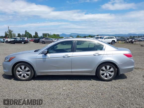 2009 Honda Accord EX-L z VIN JHMCP26809C010037, wystawiony jako IAAI lot #42212880 z przebiegiem 31 520 mil mil oraz . Historia ofert i sprzedaży dostępna na DreamBid. Obrazek 14.