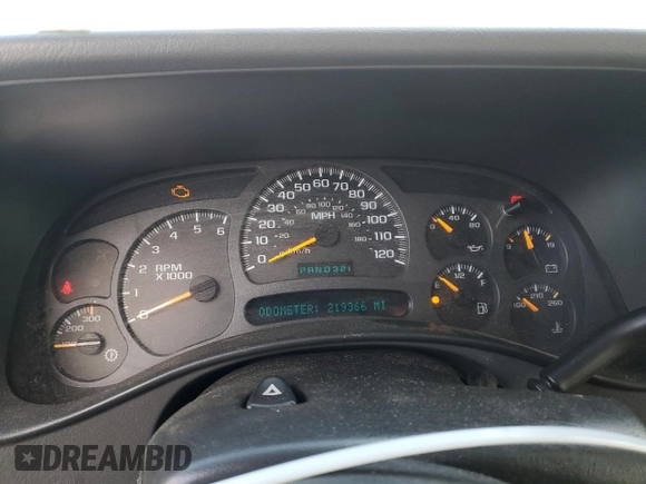 2003 Chevrolet Silverado 1500HD LS z VIN 1GCGK13U63F131030, wystawiony jako Copart lot #51332975 z przebiegiem 219 366 mil mil oraz Szkoda całkowita • Salvage title. Historia ofert i sprzedaży dostępna na DreamBid. Obrazek 9.