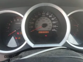 2005 Toyota Tacoma with VIN 5TEMU52N35Z040382, listed as a Copart auction lot 59977195 with 325,475 mi miles and Salvage title. Bid and sale history available at DreamBid. Image 9.