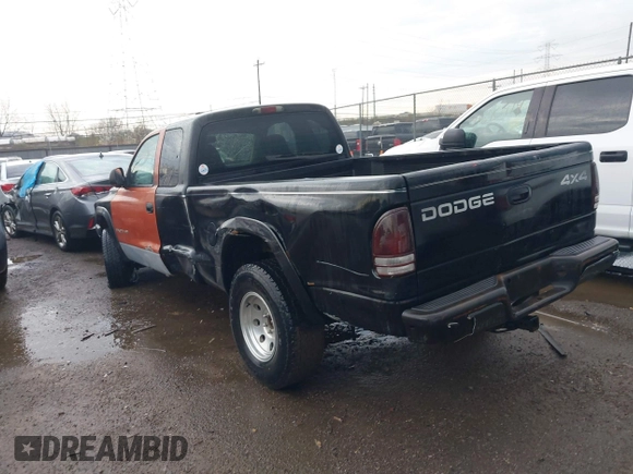 2002 Dodge Dakota z VIN 1B7GG32X22S634407, wystawiony jako IAAI lot #41891953 z przebiegiem 222 595 mil mil oraz . Historia ofert i sprzedaży dostępna na DreamBid. Obrazek 3.