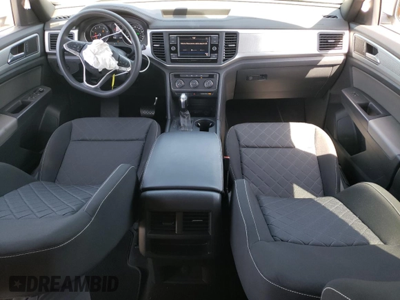2021 Volkswagen Atlas S with VIN 1V2AC2CA5MC238103, listed as a Copart auction lot 71294704 with 35,543 mi miles and Salvage title. Bid and sale history available at DreamBid. Image 8.