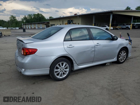 2010 Toyota Corolla z VIN 2T1BU4EE1AC260665, wystawiony jako Copart lot #60441805 z przebiegiem 173 521 mil mil oraz Szkoda całkowita • Salvage title. Historia ofert i sprzedaży dostępna na DreamBid. Obrazek 3.