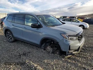 2023 Honda Passport Elite with VIN 5FNYF8H09PB011546, listed as a Copart auction lot 86207084 with 20,838 mi miles and Salvage Title. Bid and sale history available at carsss.com. Image 4.