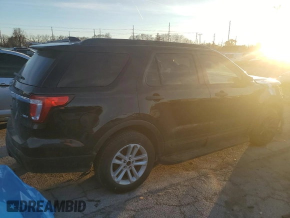 2017 Ford Explorer with VIN 1FM5K8BH2HGC30932, listed as a Copart auction lot 41879995 with 85,615 mi miles and Salvage Title. Bid and sale history available at carsss.com. Image 3.