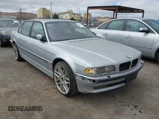2001 BMW 7 Series 740iL с VIN WBAGH83431DP27760, выставлен на аукционе IAAI как лот 42814879 с пробегом Не указан миль и . История ставок и продаж доступна на DreamBid. Изображение 1.