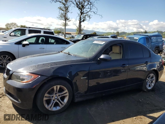2008 BMW 3 Series 328i z VIN WBAVA37528NL47251, wystawiony jako Copart lot #51368055 z przebiegiem 166 984 mil mil oraz Szkoda całkowita • Salvage title. Historia ofert i sprzedaży dostępna na DreamBid. Obrazek 1.